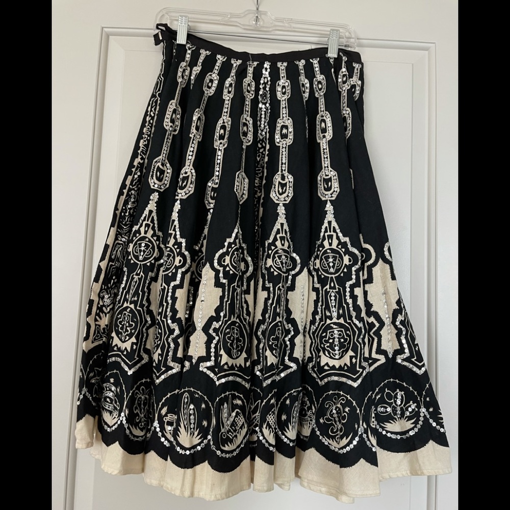 Full skirt with sequin detail